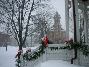 geauga courthouse in winter